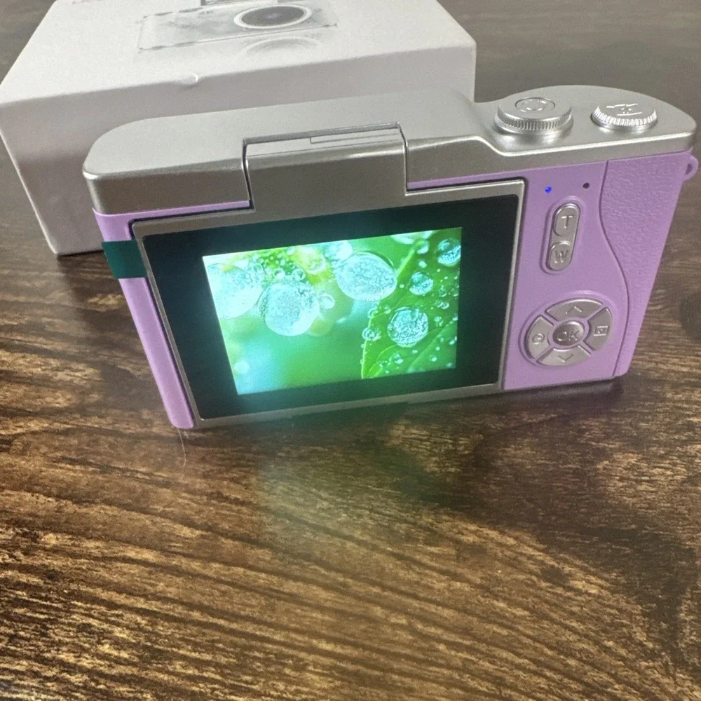 4K‎ Digital Camera 18X Zoom Portable Camera Vlogging Camera for Teens Students